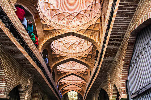 arches-inside-tehran bazaar-Photo by Madi-Jahangir