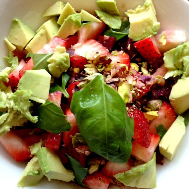 Super Salad Quinoa, Avocado, Strawberry, Pistachio and Beets Sautéed