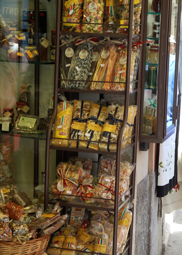 7.SICILIAN FOOD SHOPS