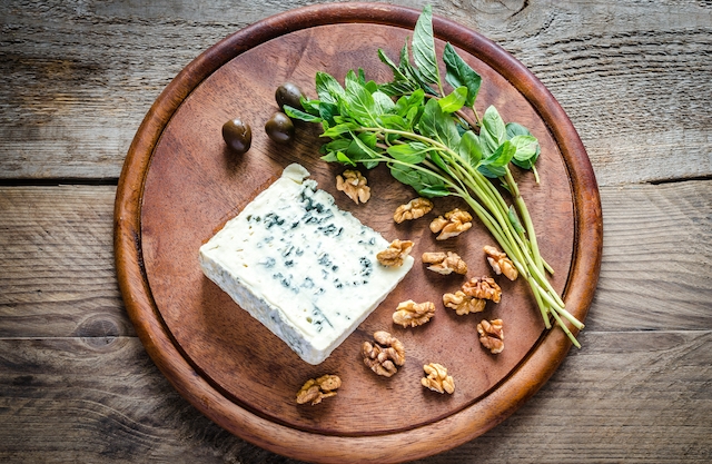 cheese in auvergne