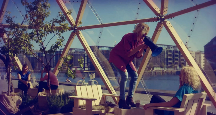 social media addiction