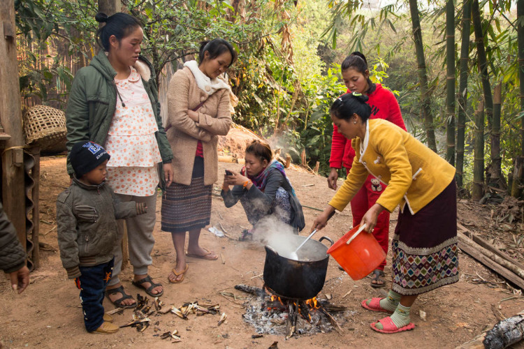 laos meal hill tribes