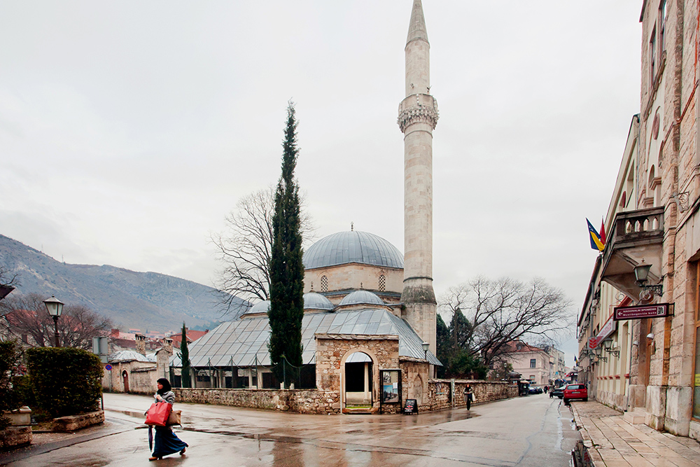 Mostar-Bosnia-hrezegovina-turkish-mosque