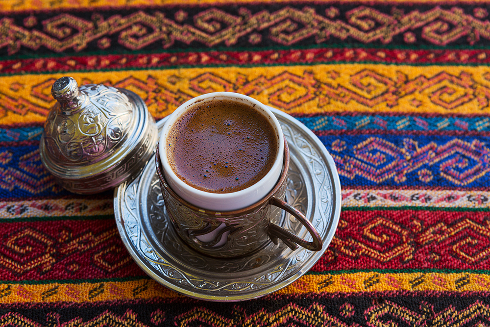 Turkish-coffee-on-traditional-print