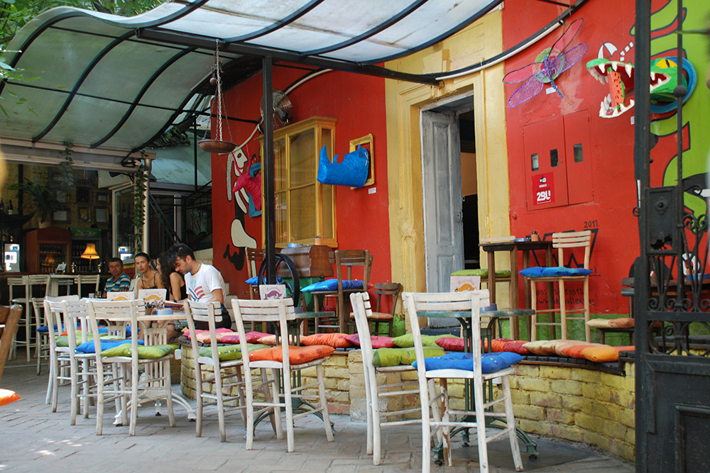 Belgrade_Colorful_Cafe