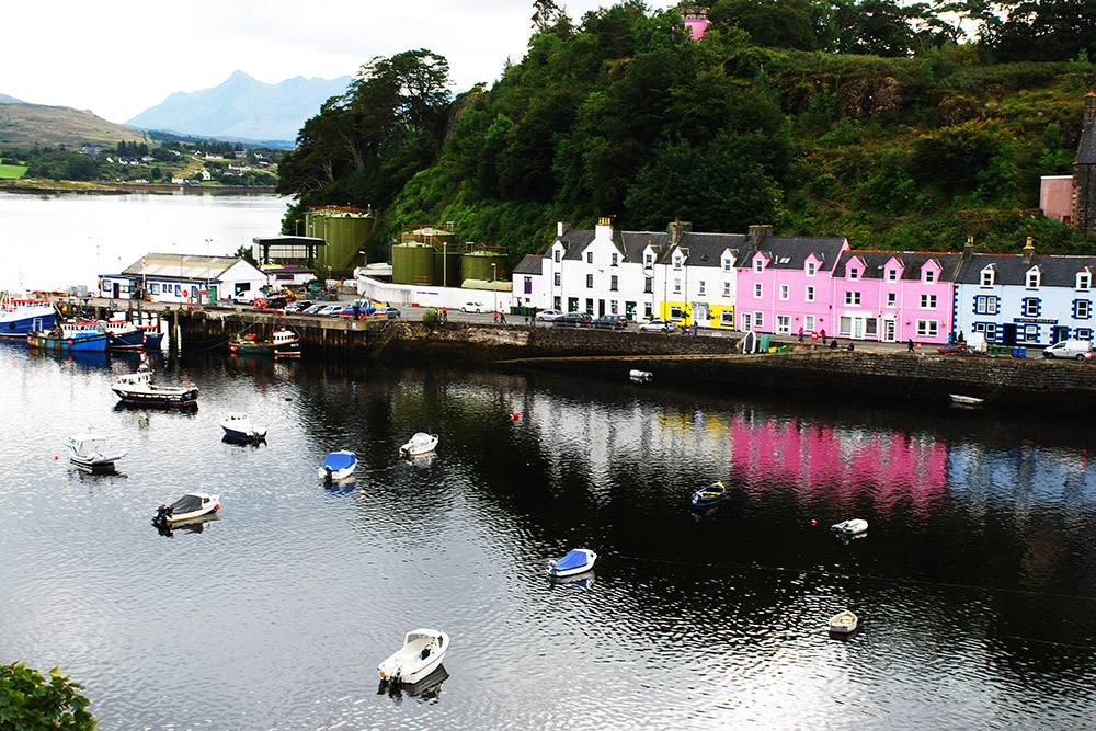 Isle-Of-Skye-Colorful-Portree