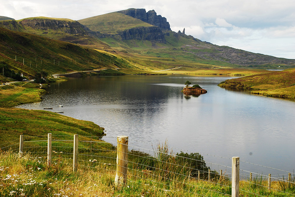 Isle-Of-Skye-Peak-Of-Stoer